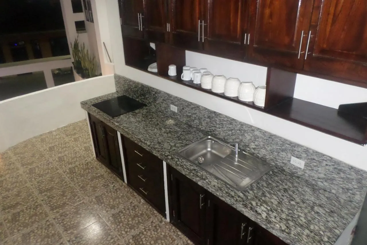Carpao Lodging Puerto Ayora  Penzion