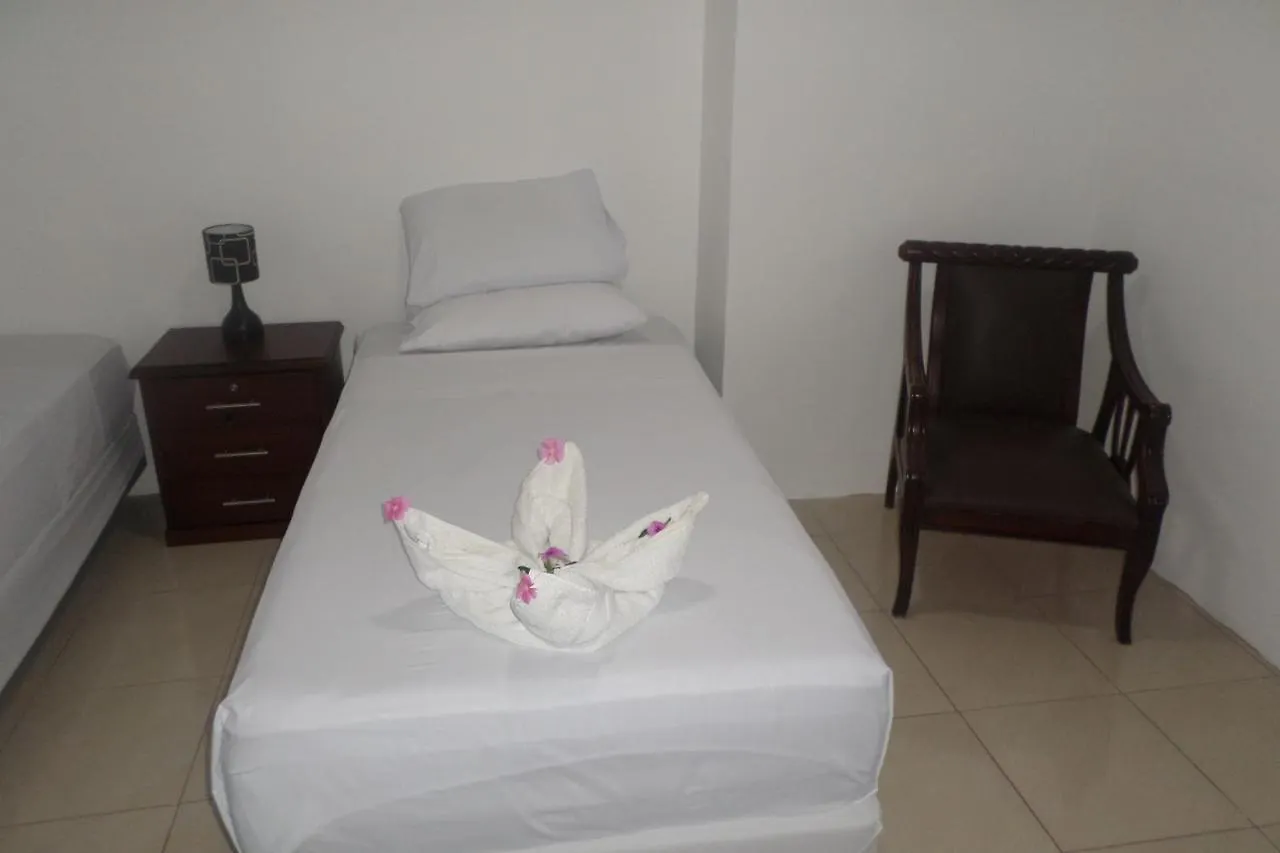 Carpao Lodging Puerto Ayora  2*, Puerto Ayora (Galapagos Islands)
