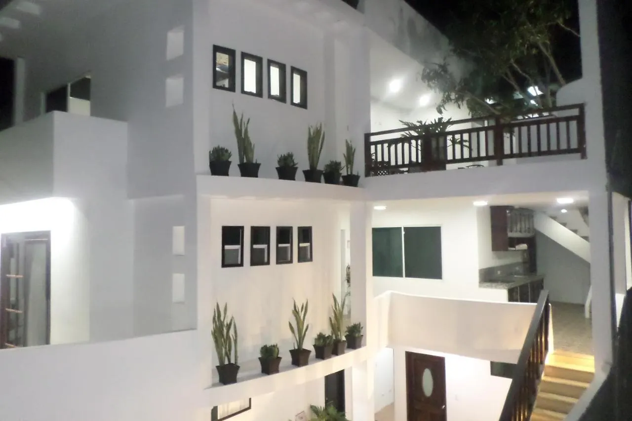 Carpao Lodging Puerto Ayora  Ecuador