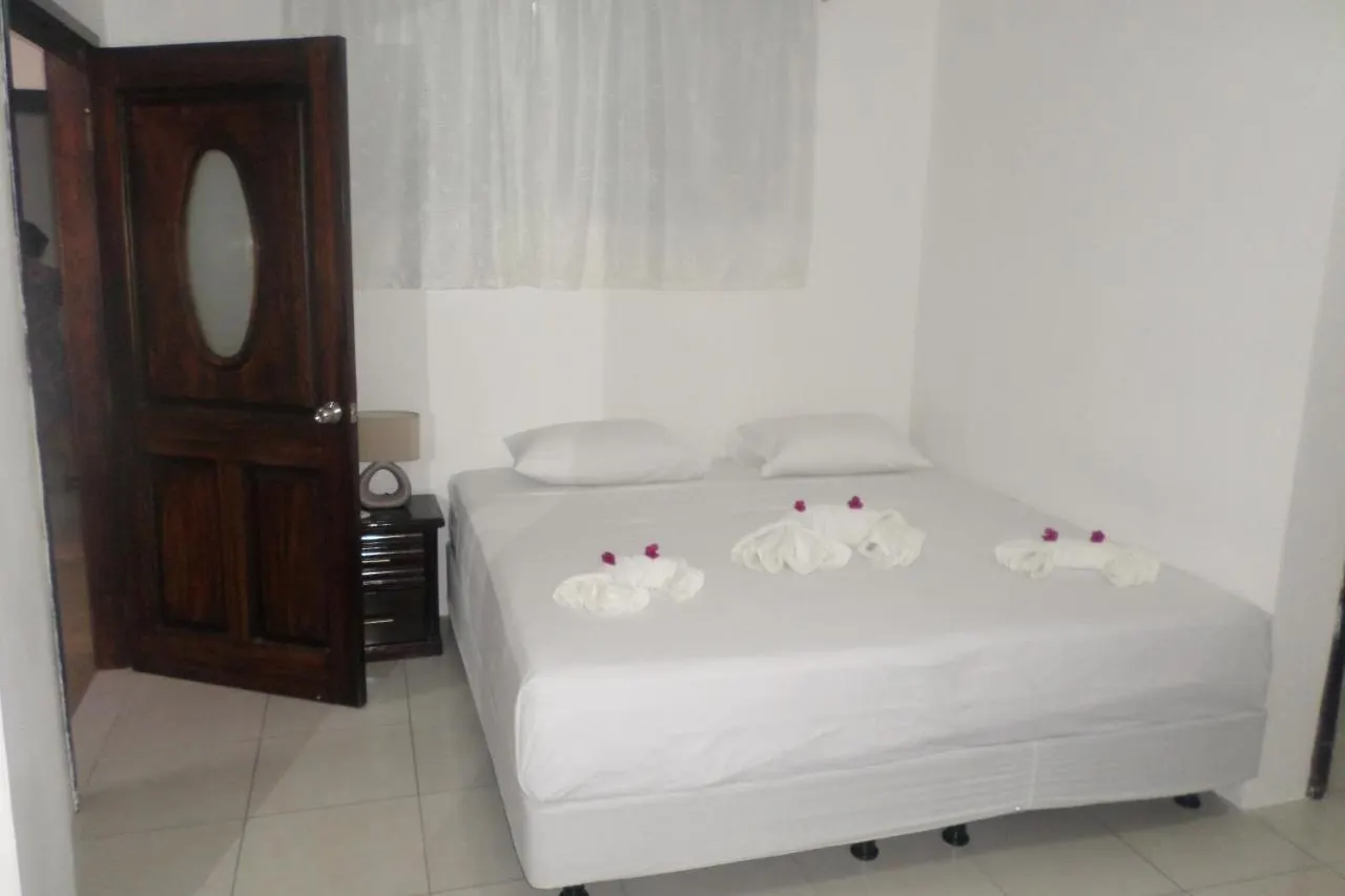 Carpao Lodging Puerto Ayora  Ecuador